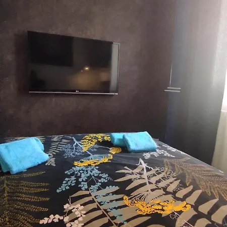 Chantemerle Apartment *